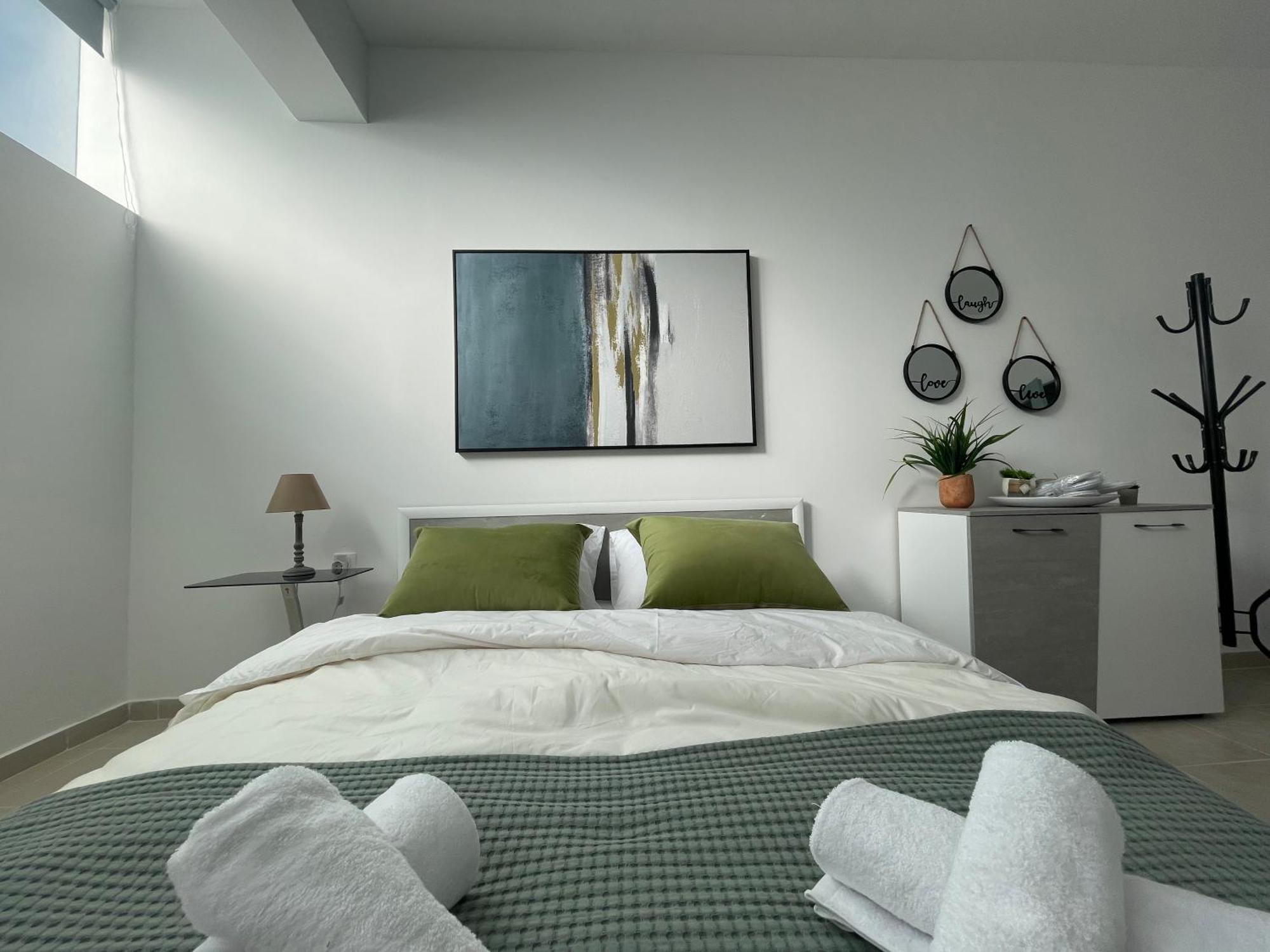 Aiolos Chania Center Luxury Apartment Near The Garden 外观 照片